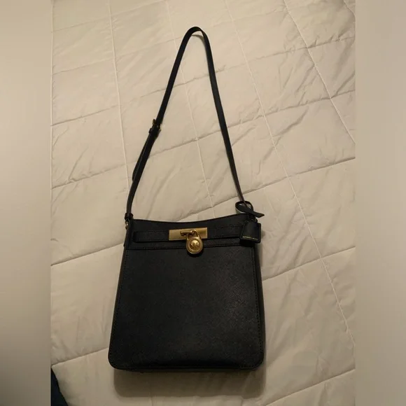 MICHAEL KORS INDIGO BLUE SAFFIANO LEATHER SHOULDER BAG - Picture 3 of 14